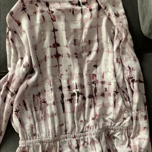 Jennifer Lopez blouse sz medium - Picture 3 of 4